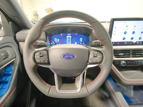 New 2026 Ford Explorer ST-Line w/ ST-Line Street Pack image 33