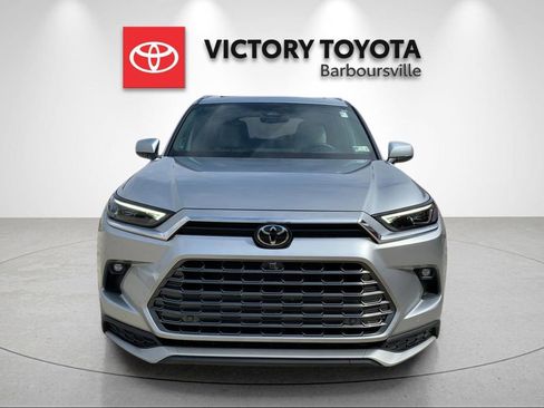 Used 2024 Toyota Grand Highlander AWD Hybrid image 8