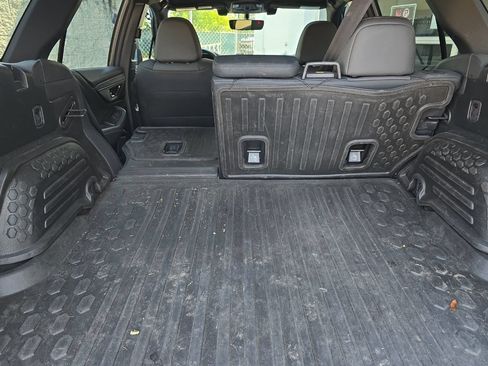 Used 2022 Subaru Outback Wilderness AWD/4WD image 15