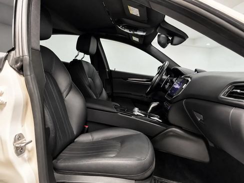 Used 2022 Maserati Ghibli Modena Q4 AWD/4WD image 26