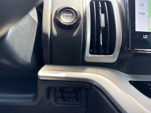 Certified 2025 Ford Expedition Active RWD image 27