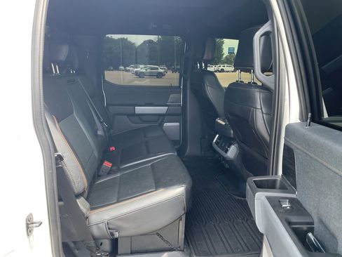 Used 2024 Ford F150 Lariat w/ FX4 Off-Road Package AWD/4WD image 11