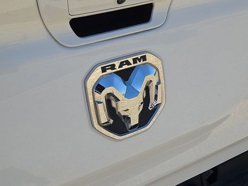Used 2022 RAM 1500 Lone Star RWD image 13