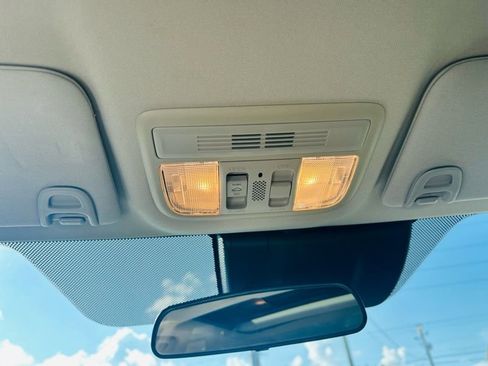 Used 2019 Honda Civic EX image 36