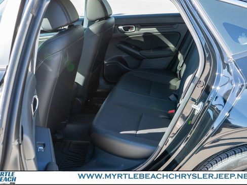 Used 2023 Honda Civic EX-L image 13