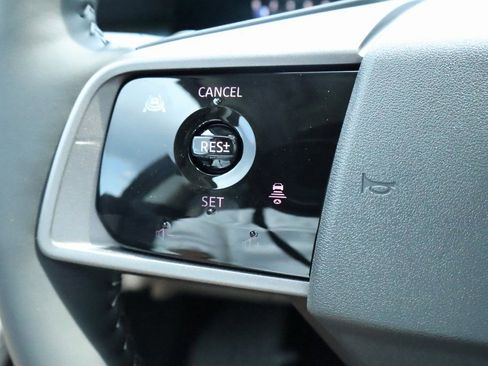 New 2025 Nissan Murano SL image 11