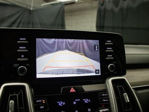 Used 2021 Kia Sorento EX image 35