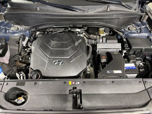 Certified 2024 Hyundai Palisade Limited AWD/4WD image 9