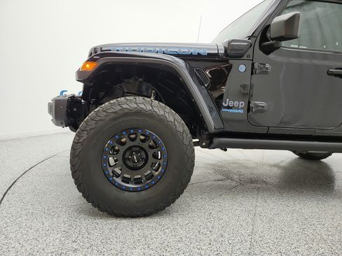 Used 2021 Jeep Wrangler Unlimited Rubicon 4xe w/ Steel Bumper Group AWD/4WD image 21