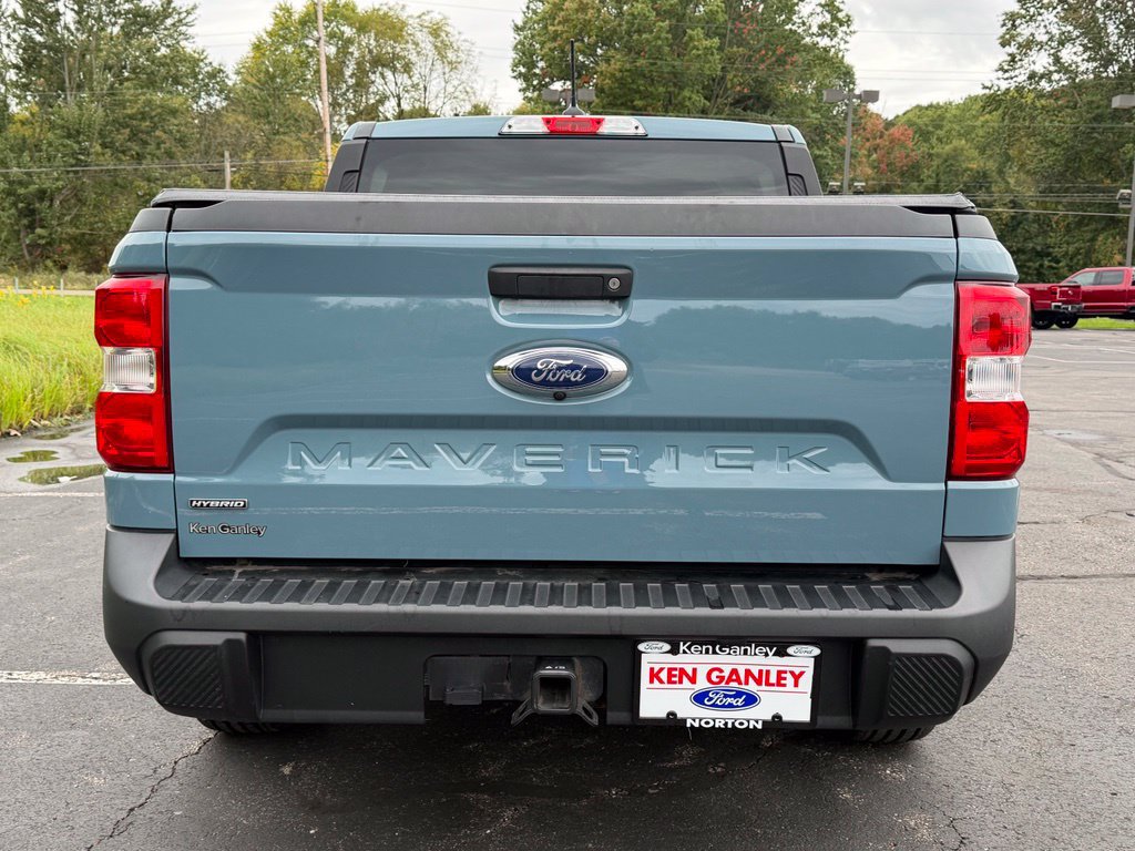 Certified 2023 Ford Maverick XL FWD image 9