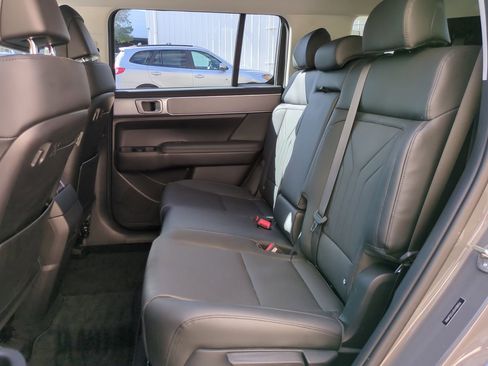 Used 2025 Hyundai Santa Fe XRT image 13