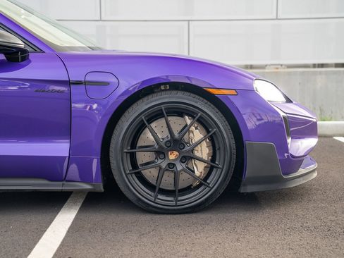 Used 2025 Porsche Taycan Turbo GT image 9