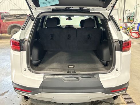 Used 2025 Chevrolet Blazer LT image 7