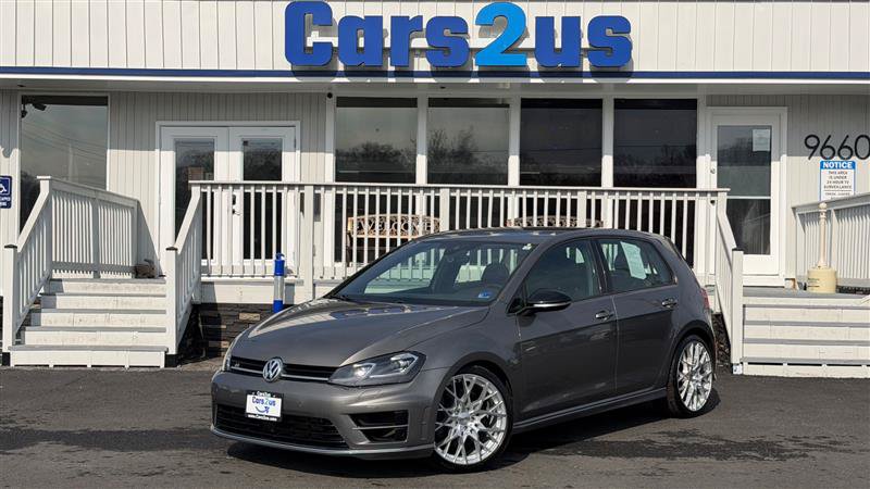 Used 2017 Volkswagen Golf R 4-Door AWD/4WD image 2