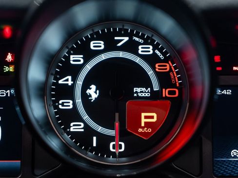 Certified 2022 Ferrari 812 GTS image 28