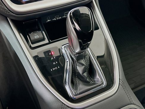 Used 2024 Subaru Outback Limited image 25