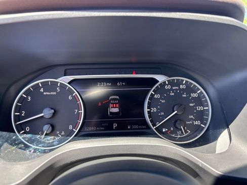 Used 2023 Nissan Rogue SV AWD/4WD image 23