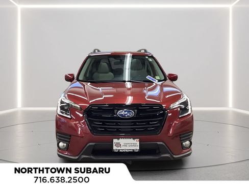 Used 2023 Subaru Forester Premium AWD/4WD image 4