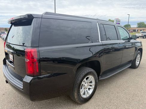 Used 2018 Chevrolet Suburban LT AWD/4WD image 5