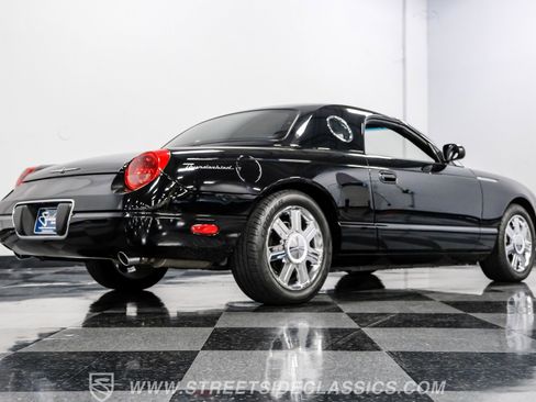 Used 2005 Ford Thunderbird 50th Anniversary image 25