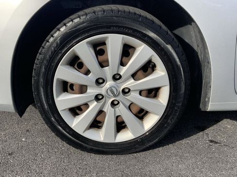 Used 2014 Nissan Sentra SV image 15