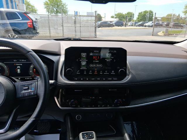Used 2021 Nissan Rogue Platinum AWD/4WD image 12