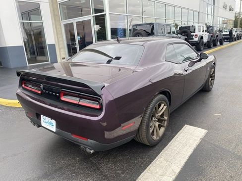 Used 2022 Dodge Challenger R/T Scat Pack w/ Shaker Package image 8