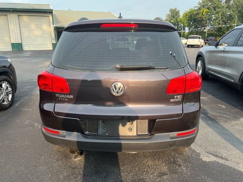 Used 2016 Volkswagen Tiguan S AWD/4WD image 4