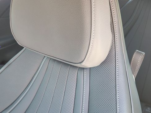 New 2026 Mercedes-Benz CLE 300 4MATIC Coupe image 16