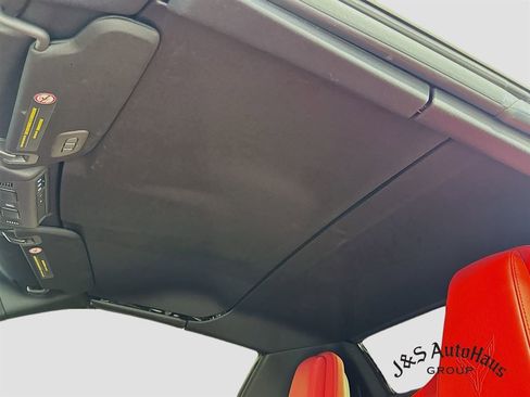 Used 2024 Chevrolet Corvette Stingray Preferred Conv w/ Z51 Performance Package image 16