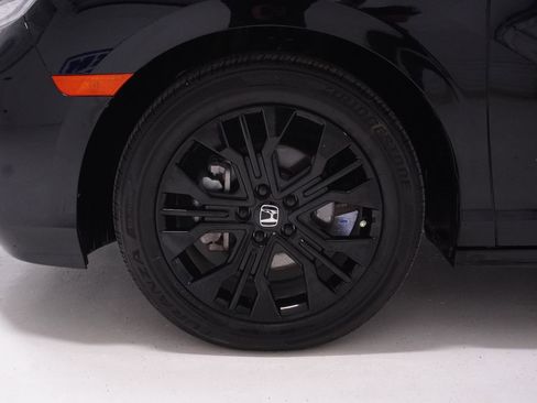 Used 2025 Honda Odyssey Sport-L image 13