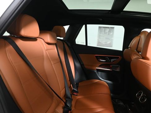 Certified 2026 Mercedes-Benz GLC 300 4MATIC image 34