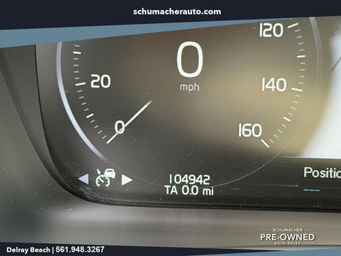 Used 2019 Volvo XC90 T6 Momentum AWD/4WD image 23