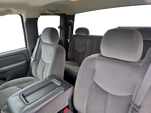 Used 2005 GMC Sierra 1500 W/T w/ Light Duty Power Package image 15