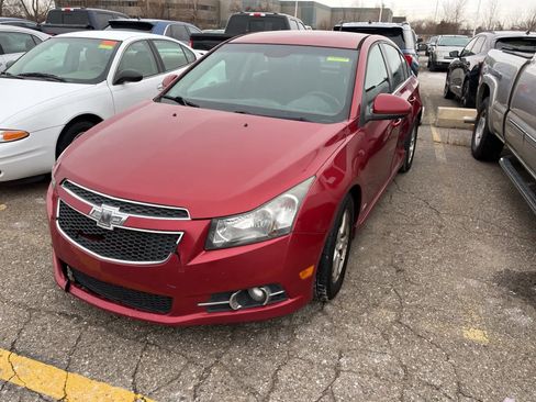 Used 2014 Chevrolet Cruze LT w/ RS Package image 3