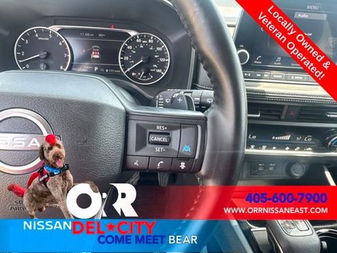 Used 2025 Nissan Rogue SV FWD image 19