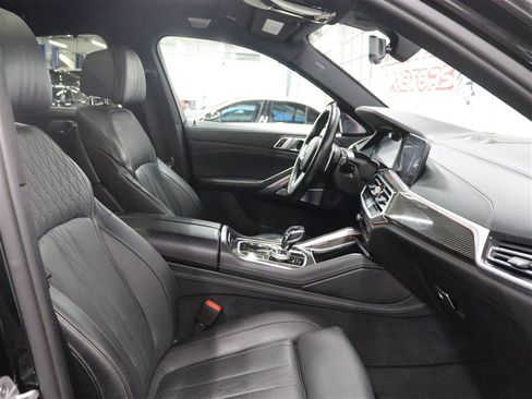 Used 2021 BMW X6 M50i w/ Executive Package AWD/4WD image 32