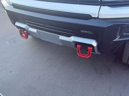 Used 2025 GMC Hummer EV 3X w/ LPO, Sport Package image 23