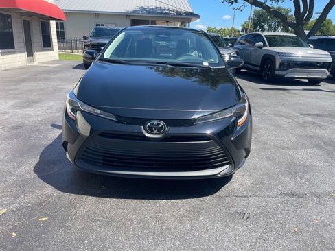 Used 2026 Toyota Corolla LE FWD image 8