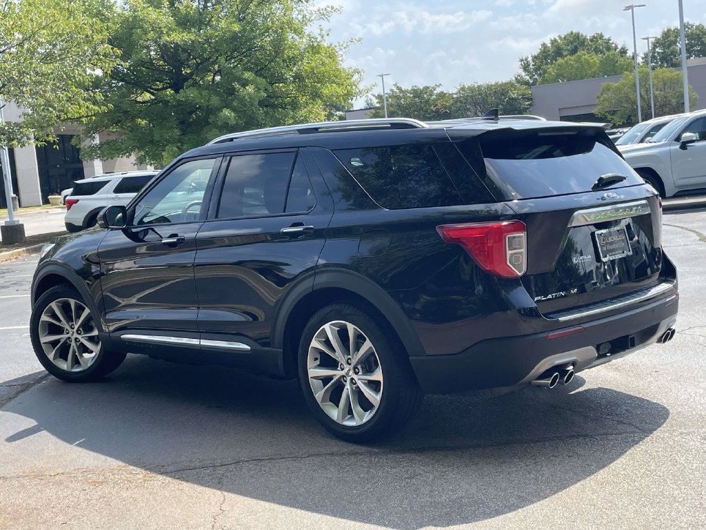 Used 2021 Ford Explorer Platinum w/ Premium Technology Package RWD image 4