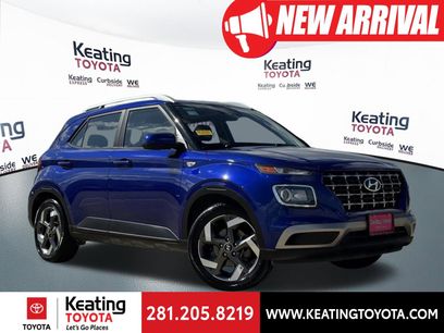 Used 2023 Hyundai Venue SEL