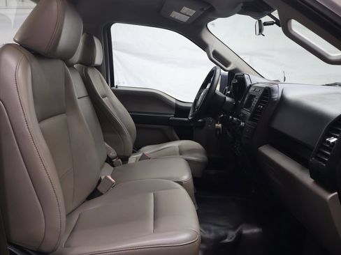 Used 2020 Ford F150 XL w/ Equipment Group 101A Mid image 9