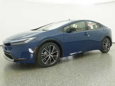 New 2026 Toyota Prius XLE image 17