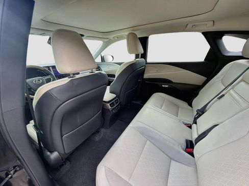 Used 2024 Lexus RX 350 AWD w/ Convenience Package image 25