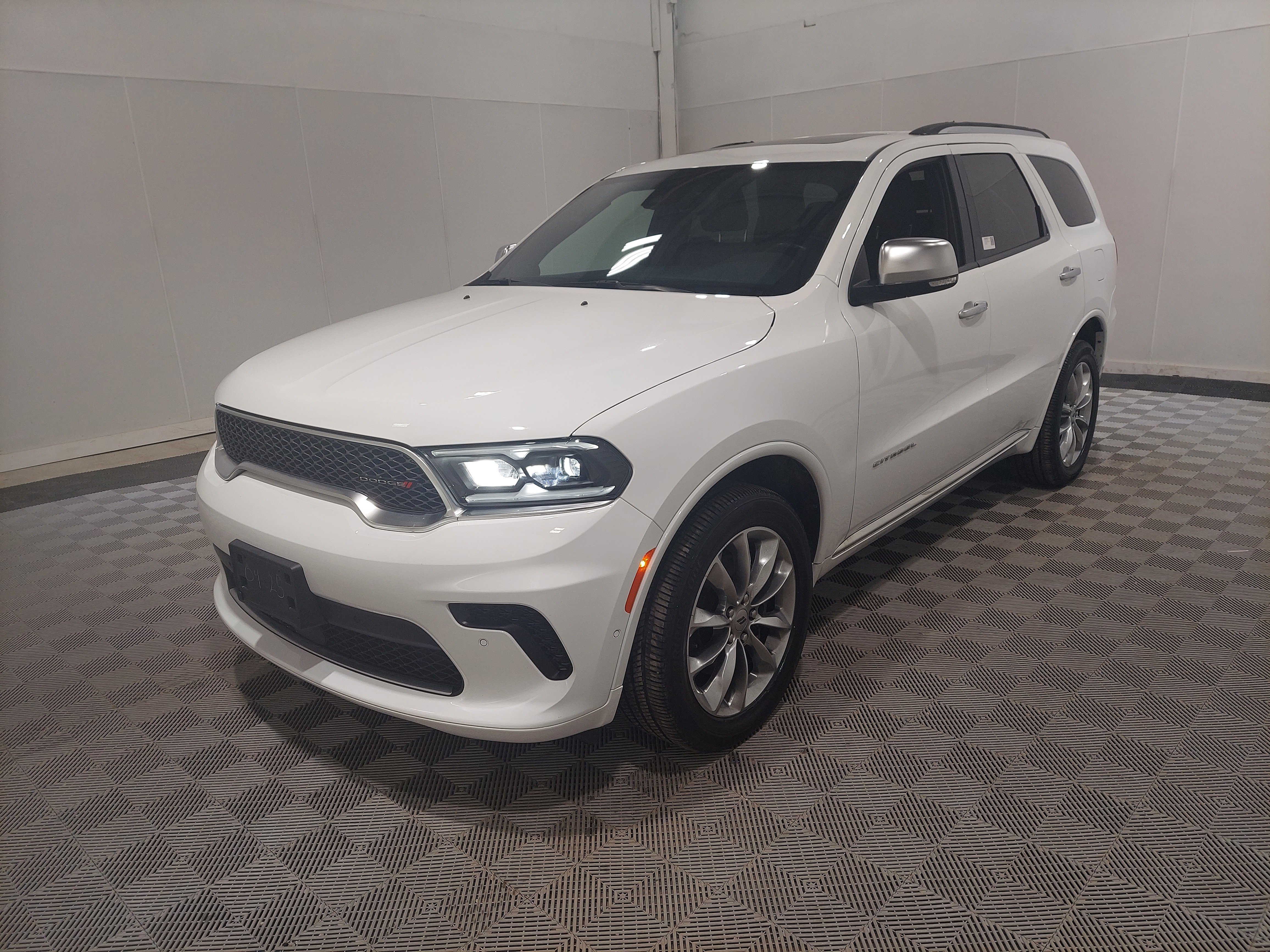 Used 2024 Dodge Durango Citadel AWD/4WD image 1