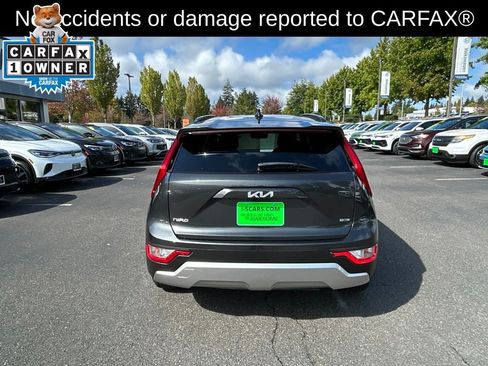 Used 2025 Kia Niro LX FWD image 5