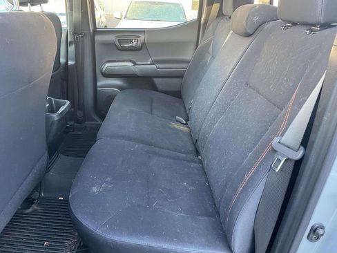 Used 2020 Toyota Tacoma TRD Sport image 22