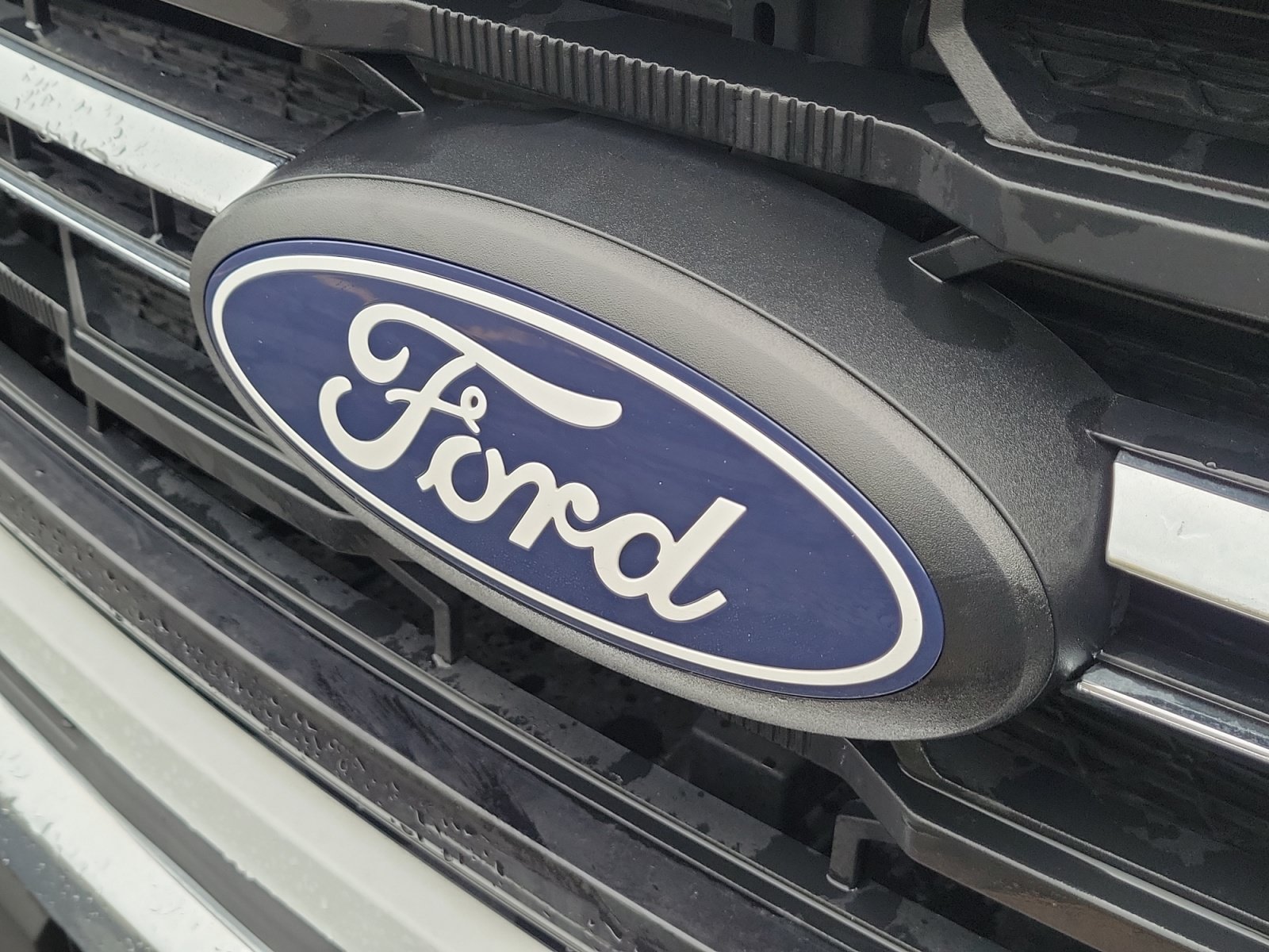 Used 2025 Ford F150 XLT w/ Equipment Group 301A Standard AWD/4WD image 26