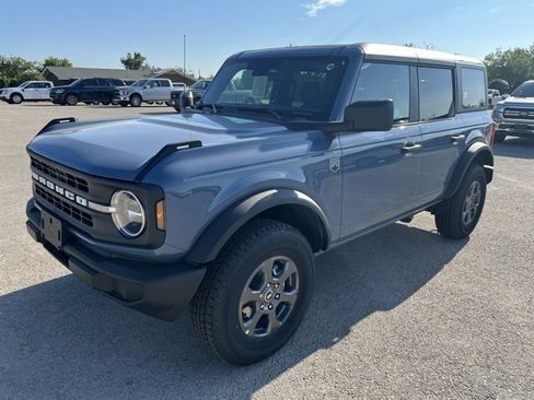 New 2025 Ford Bronco Big Bend image 3