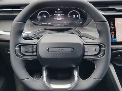 New 2026 Jeep Cherokee Overland image 31